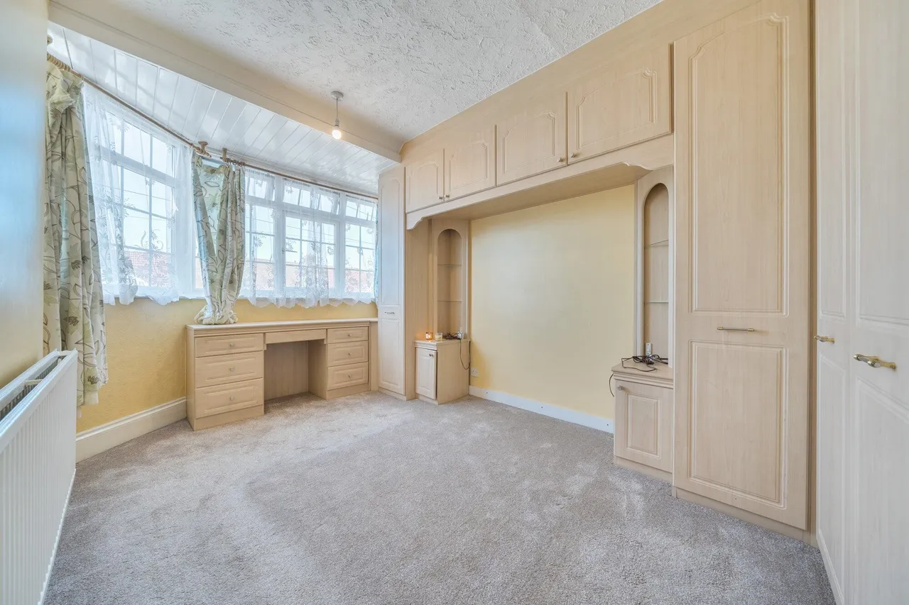 Hallford Way, Kent, DA1, photo 2