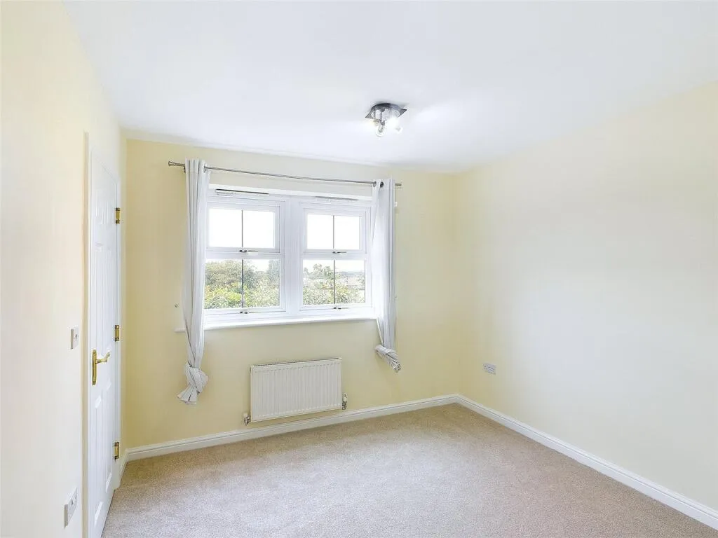 St. Peters Heights, Edlington, DN12, photo 14