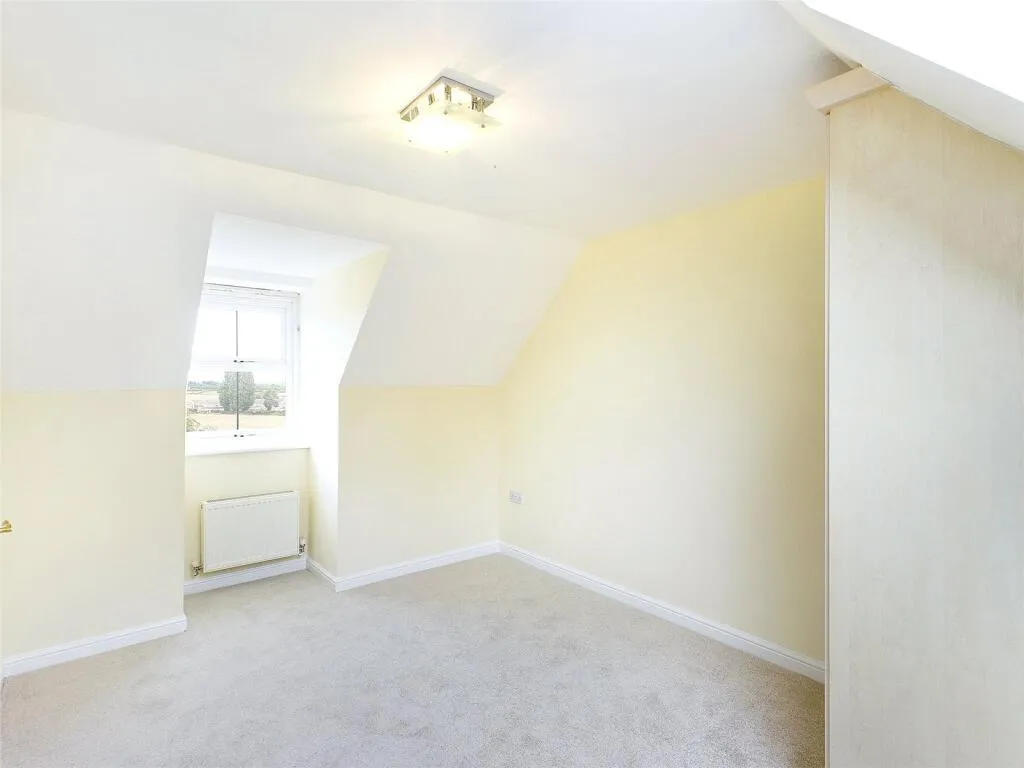 St. Peters Heights, Edlington, DN12, photo 13