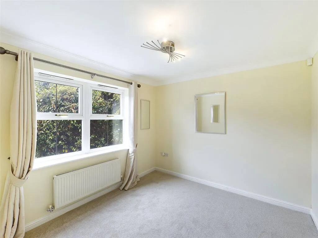 St. Peters Heights, Edlington, DN12, photo 16