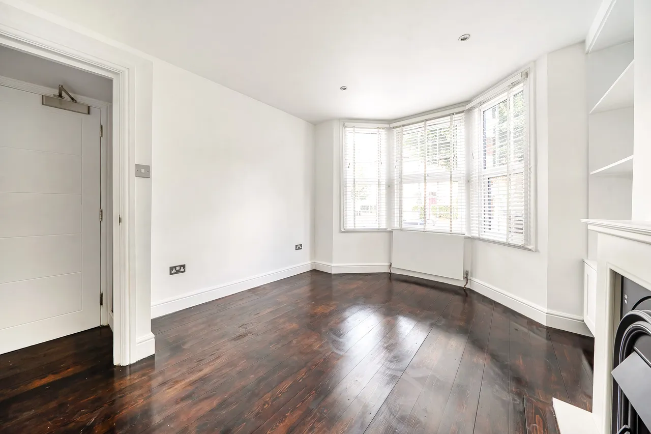 67 Whellock Road, London, photo 8