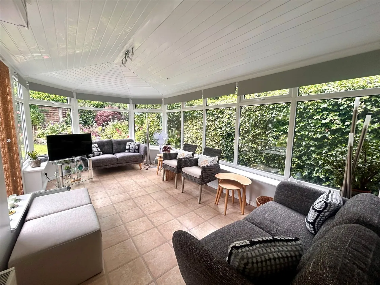 Martlet Avenue, Disley, SK12, photo 5