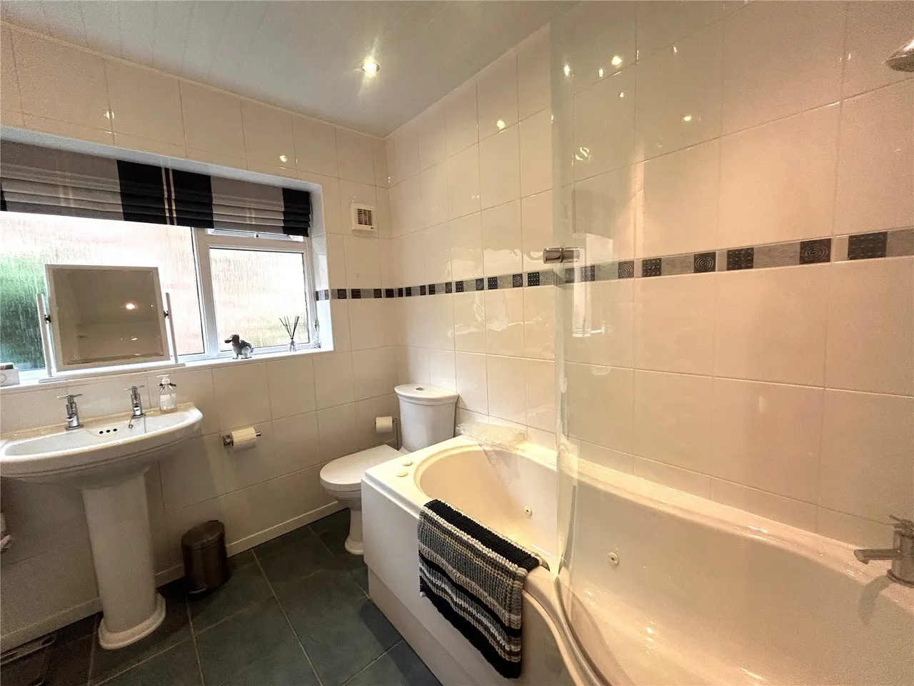 Martlet Avenue, Disley, SK12, photo 7