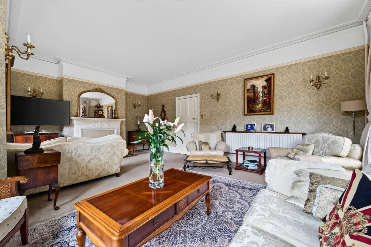 Heatherdale Road, Camberley, GU15, photo 5