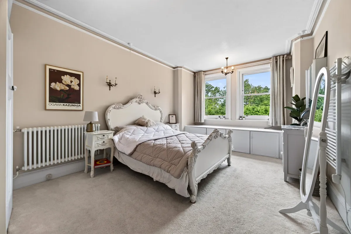 Heatherdale Road, Camberley, GU15, photo 14