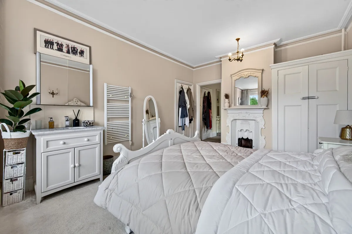 Heatherdale Road, Camberley, GU15, photo 15