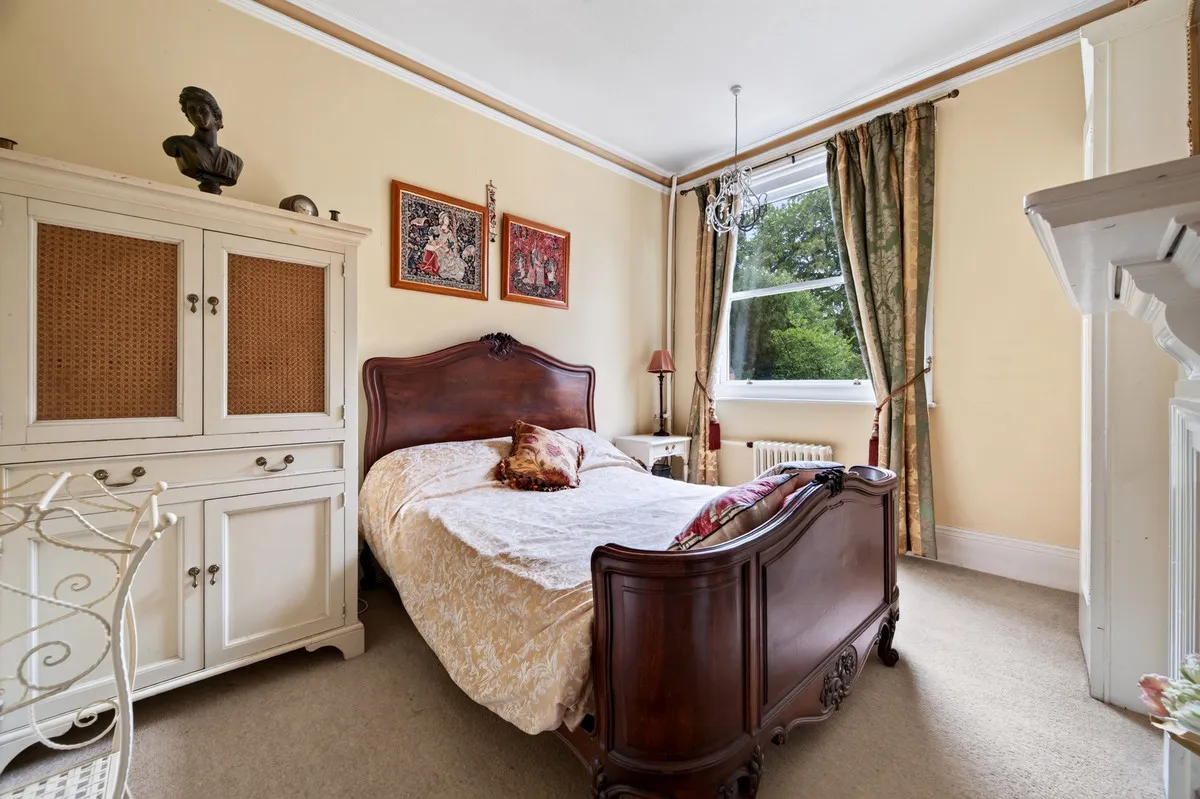 Heatherdale Road, Camberley, GU15, photo 18
