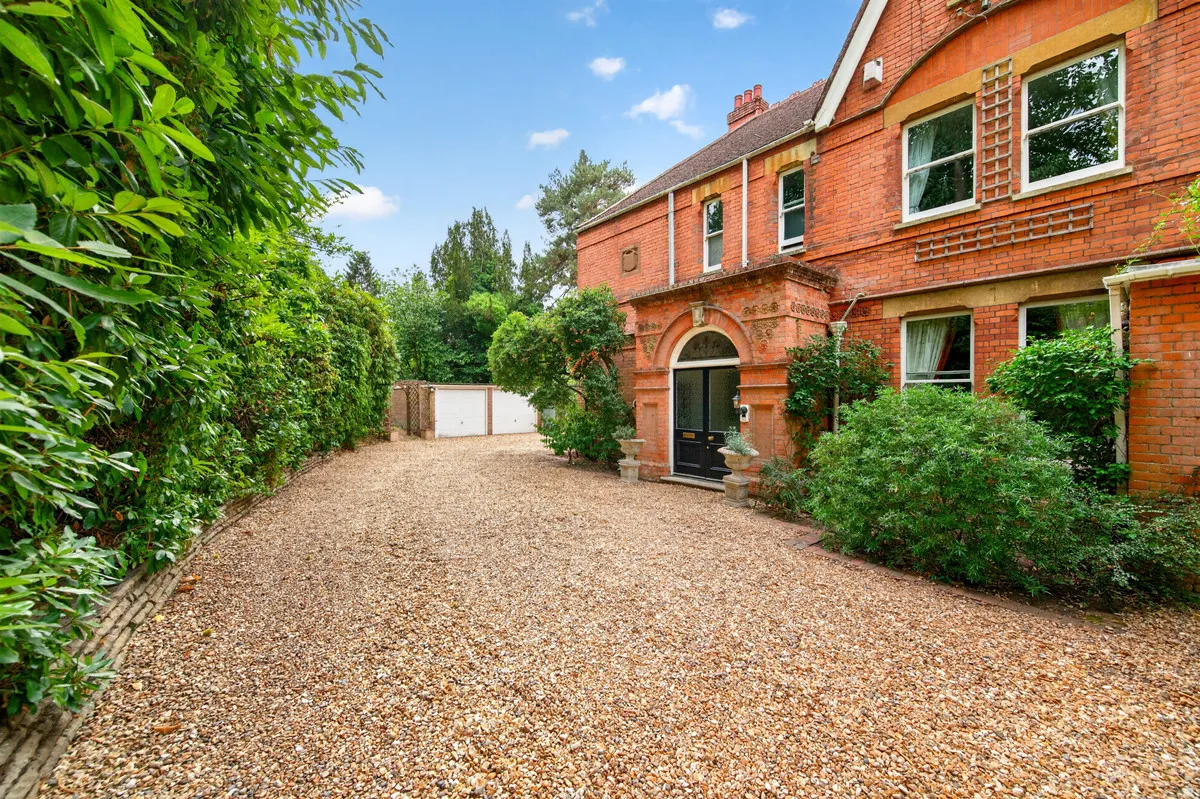 Heatherdale Road, Camberley, GU15, photo 28