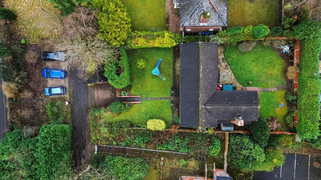 Clifton Road, Prestwich, M25, photo 5