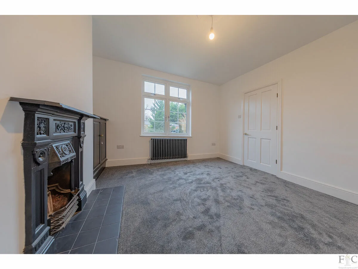The Square, Newton Harcourt, LE8, photo 15