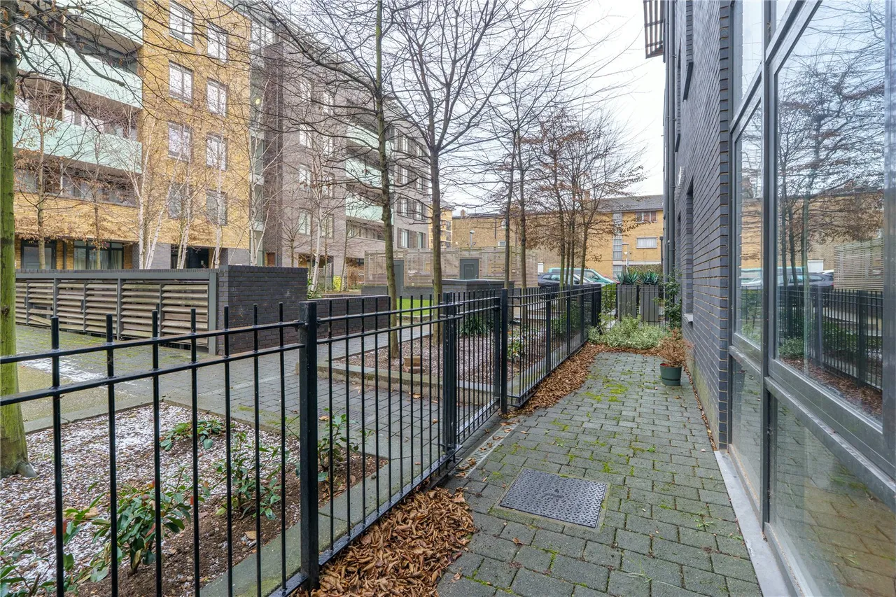 Benjamin House, Cecil Grove, St John's Wood, London, NW8 7EF, photo 6