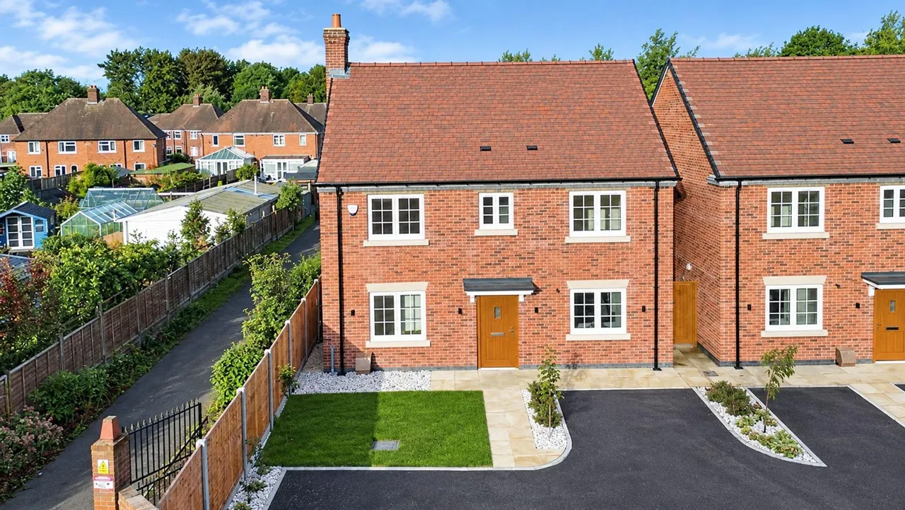King Street, Dawley, TF4, photo 21