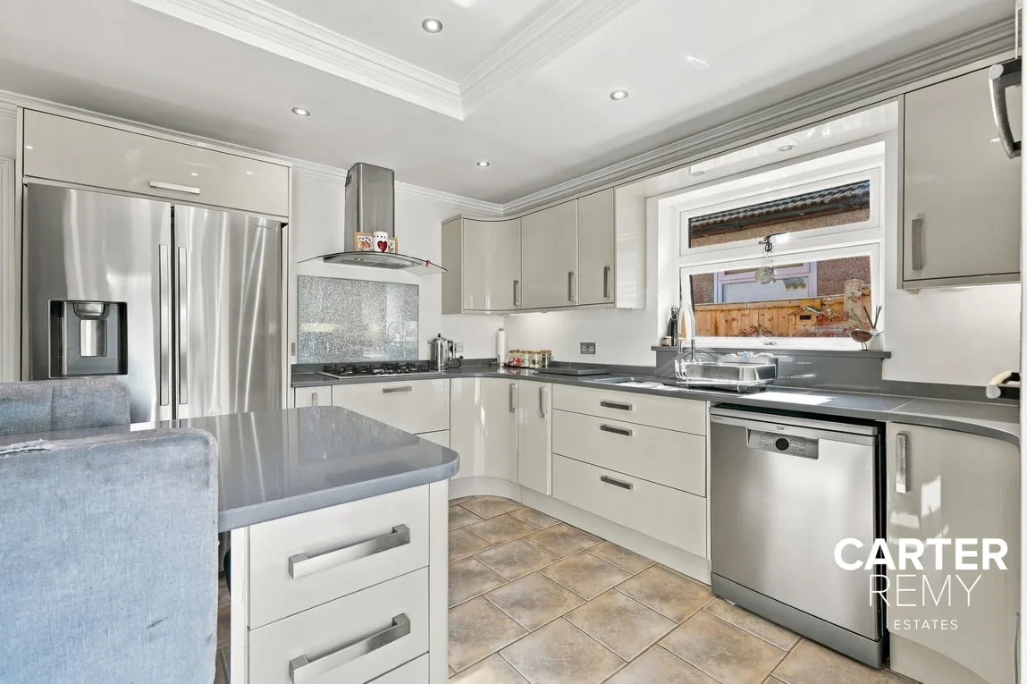 Castledon Road, Wickford, SS12, photo 9