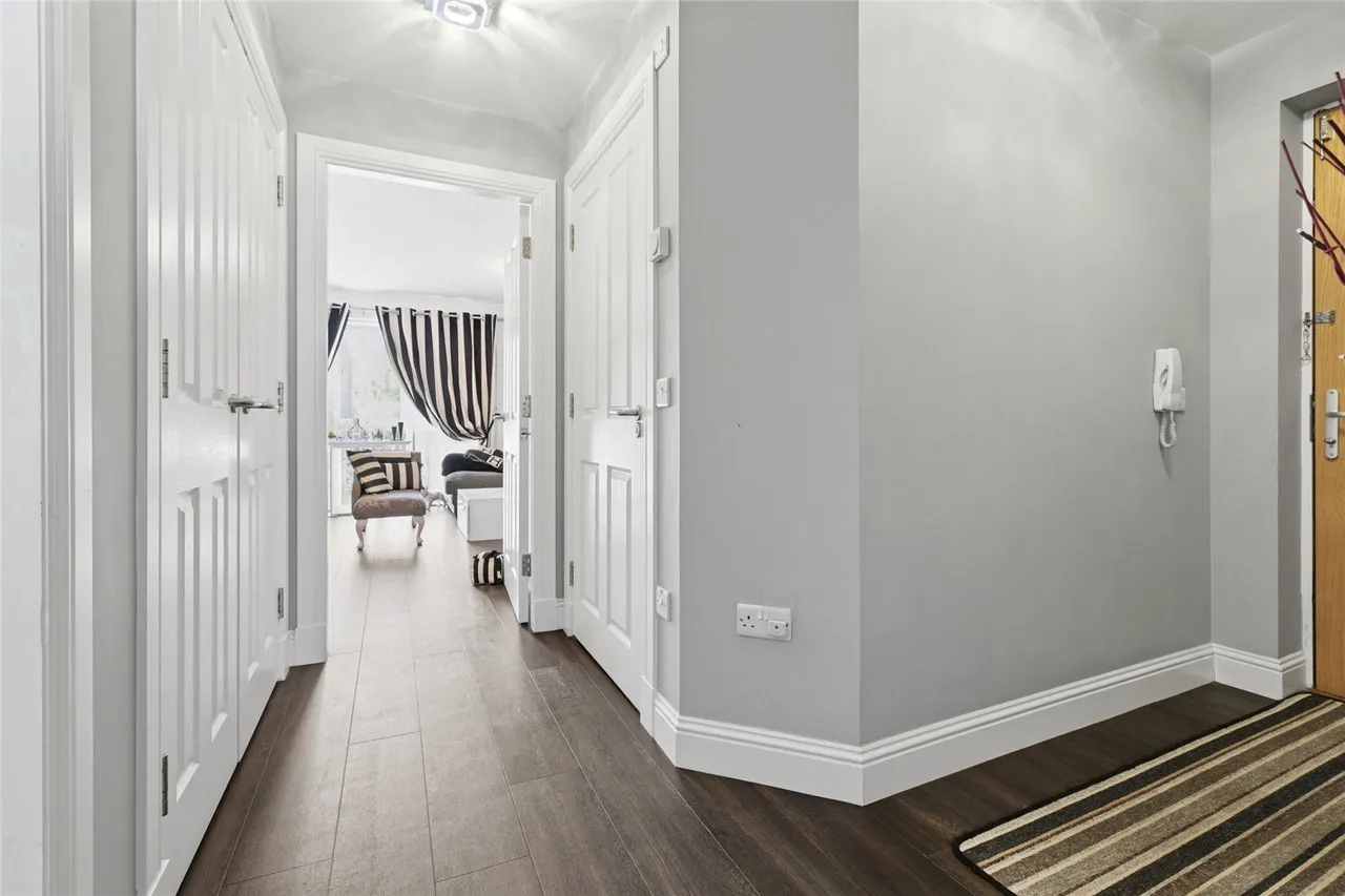 Glover Street, Perth, PH2, photo 5