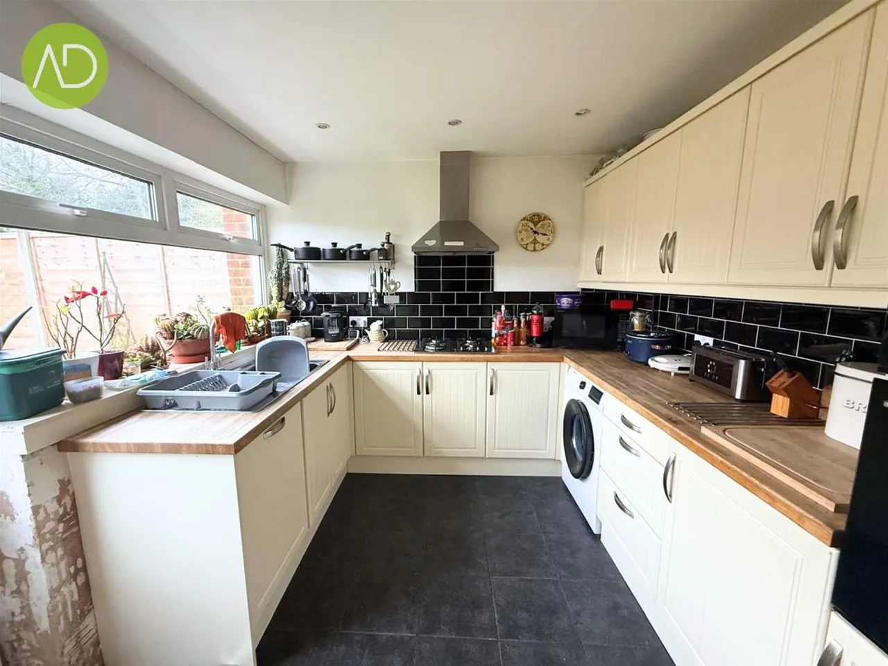 Admirals Walk, Hoddesdon EN11 8AA, photo 2