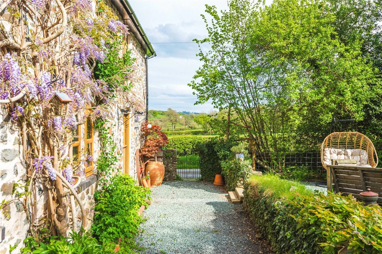 Dolanog, Welshpool, photo 55
