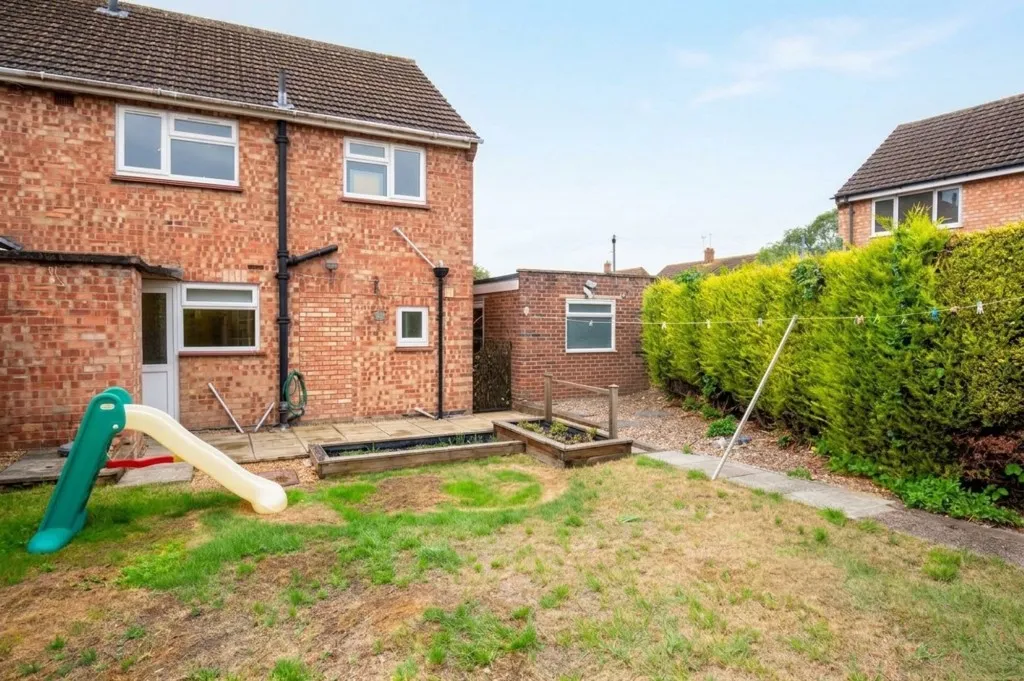 Chaucer Road, Wellingborough, NN8, photo 16