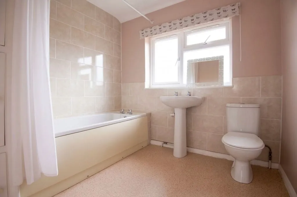 Chaucer Road, Wellingborough, NN8, photo 15