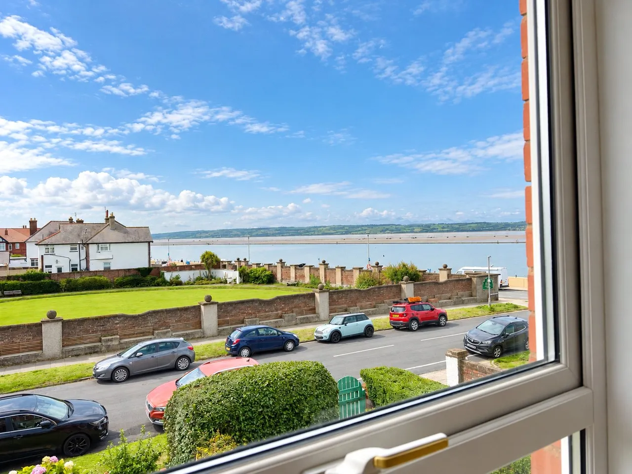 Victoria Drive, West Kirby, CH48, photo 2