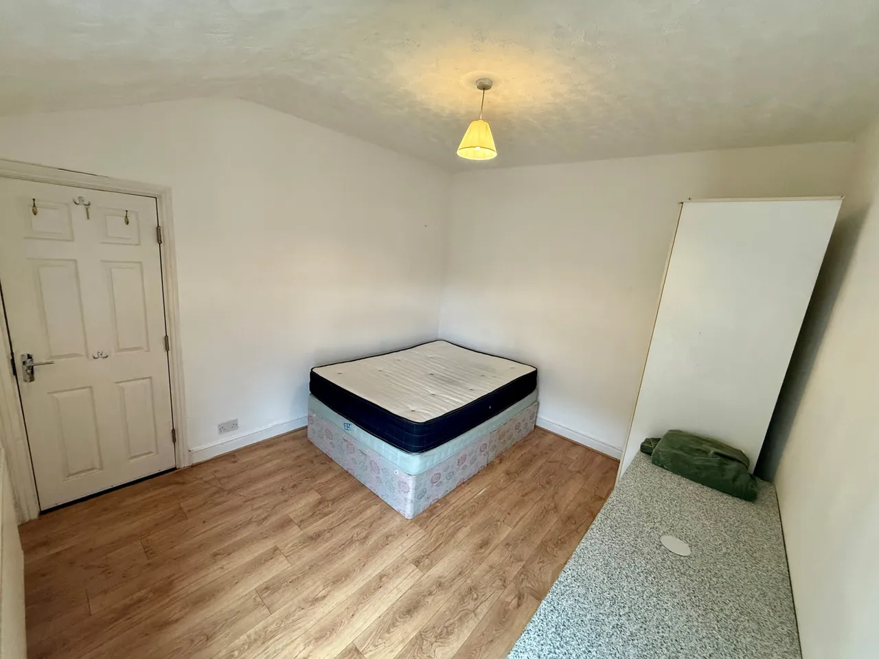 Blair Road, Whalley Range, photo 2