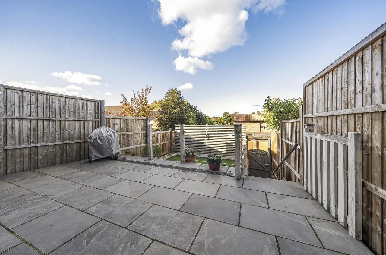 Conway Close, Frimley, photo 8