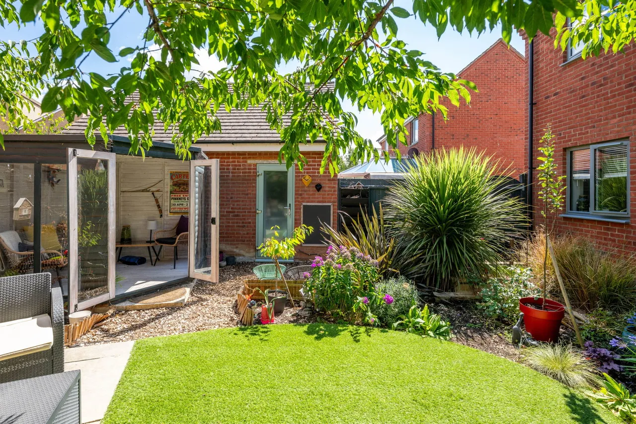 Penning Close, Oakridge Park, Milton Keynes, MK14 6FP, photo 7