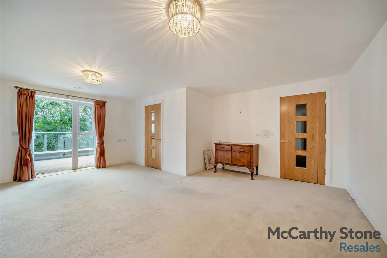 Reading Road, Henley-On-Thames, RG9, photo 10