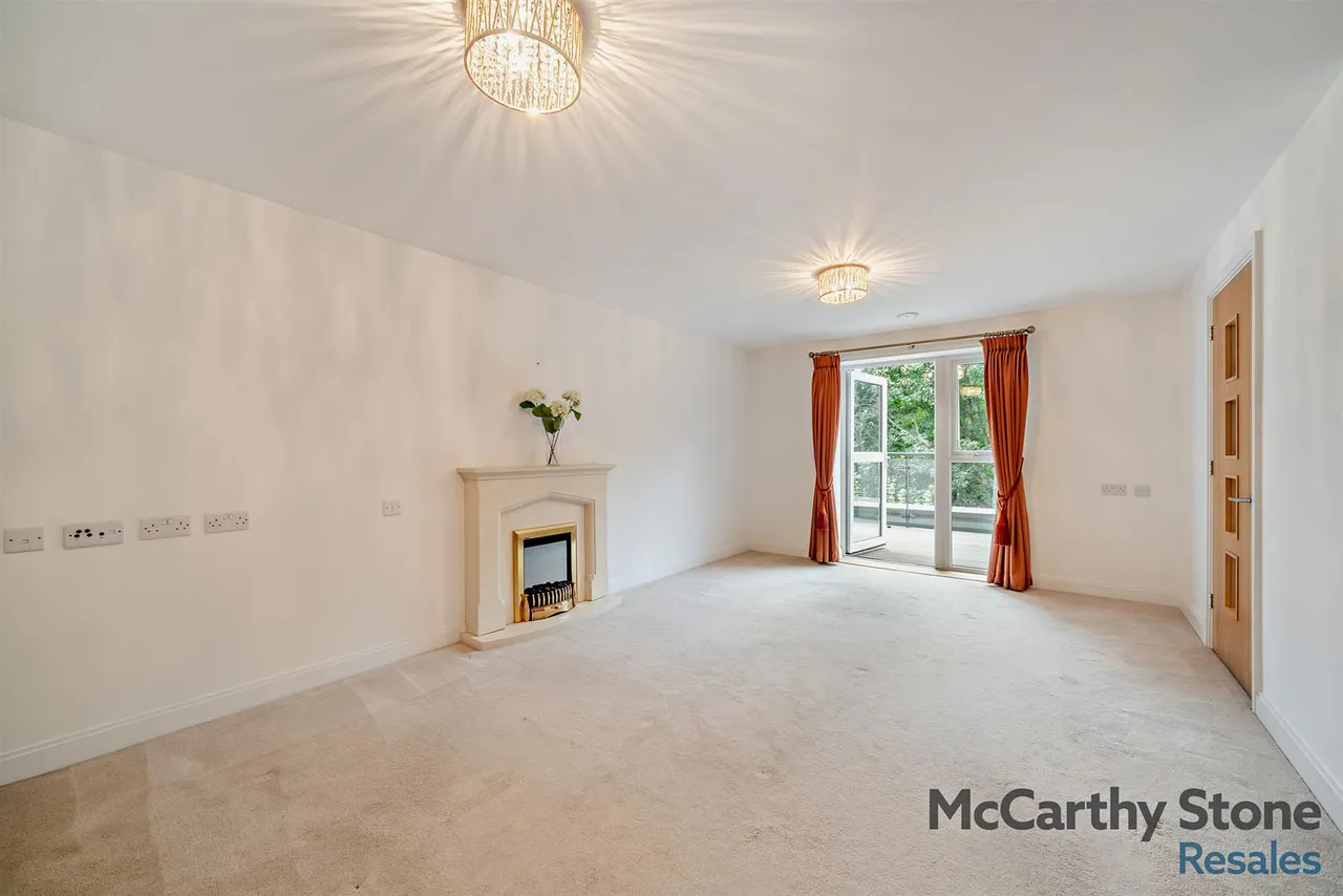 Reading Road, Henley-On-Thames, RG9, photo 2