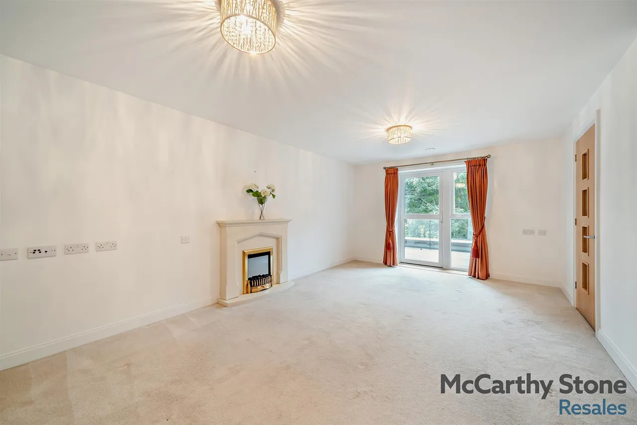 Reading Road, Henley-On-Thames, RG9, photo 12