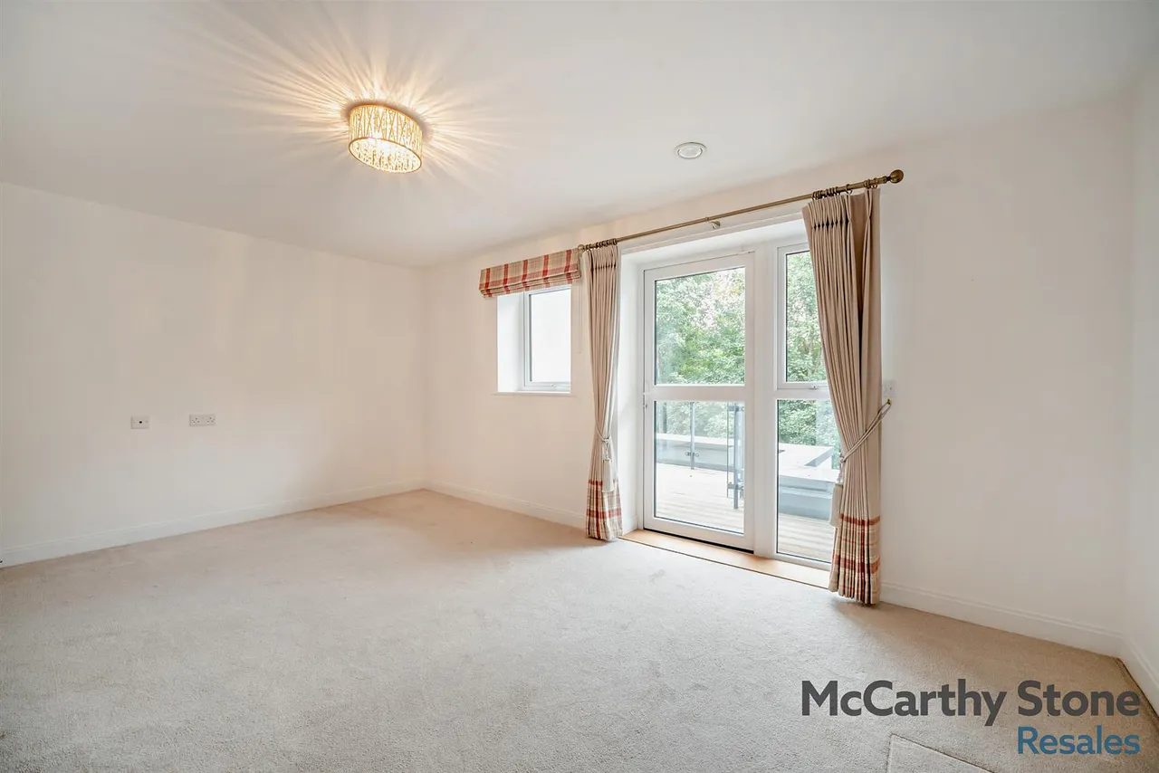 Reading Road, Henley-On-Thames, RG9, photo 7