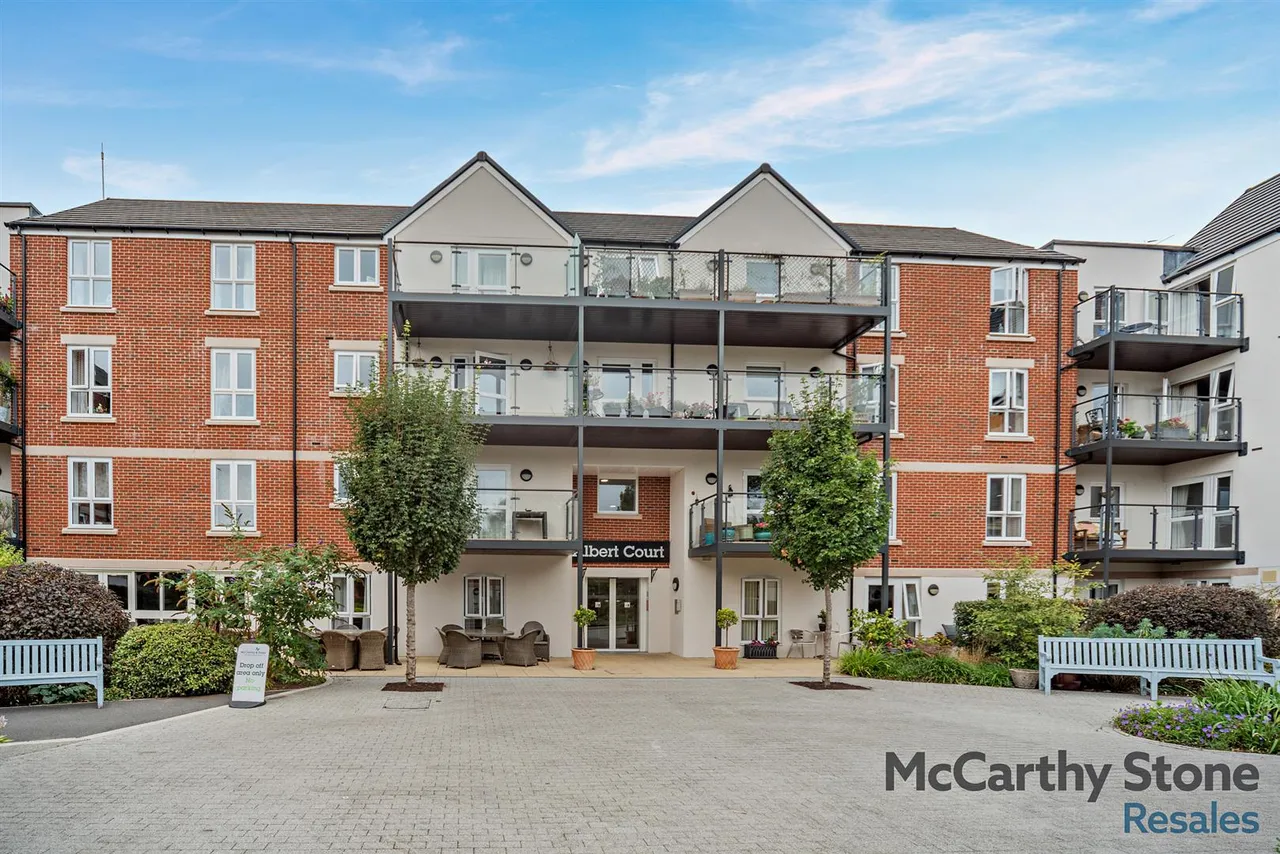 Reading Road, Henley-On-Thames, RG9, photo 30