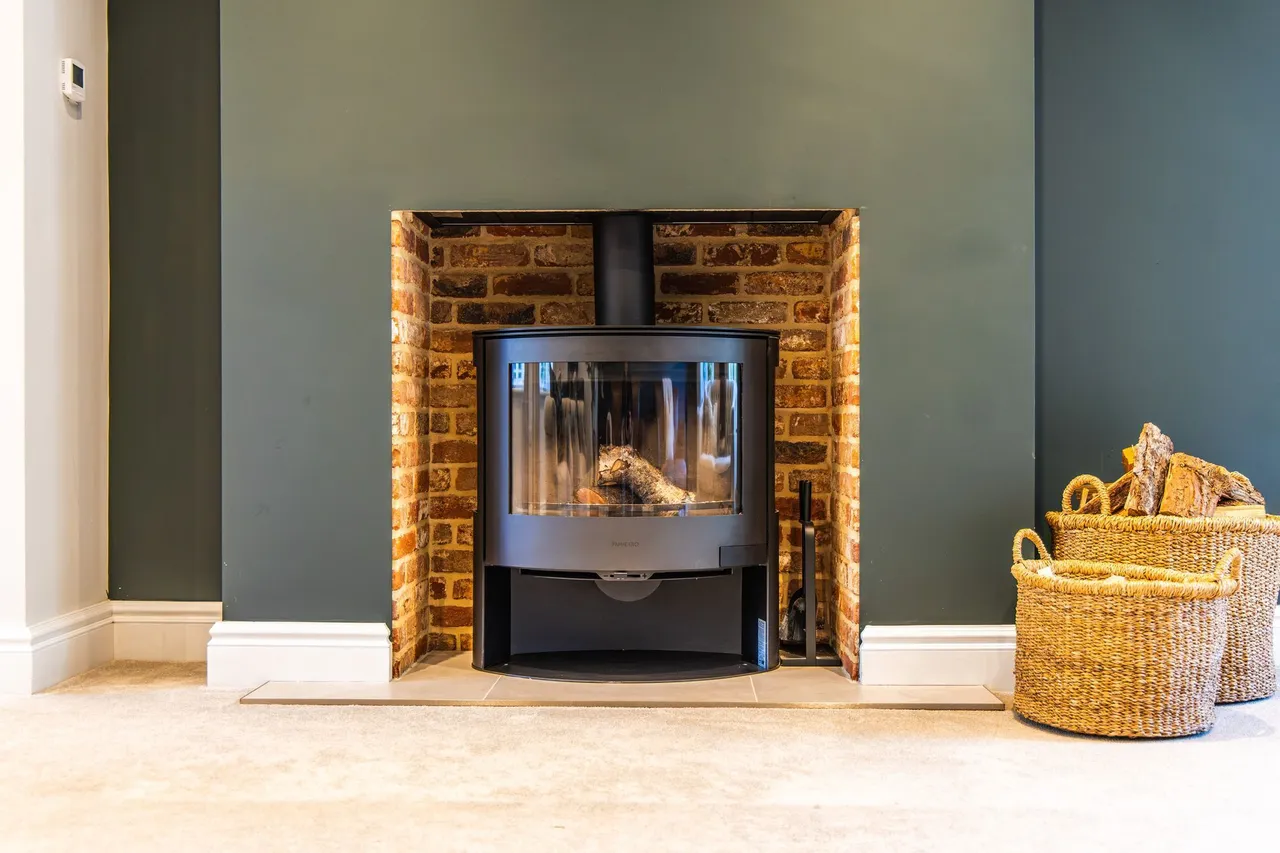 Beautifully Renovated and Extended Ho, photo 10
