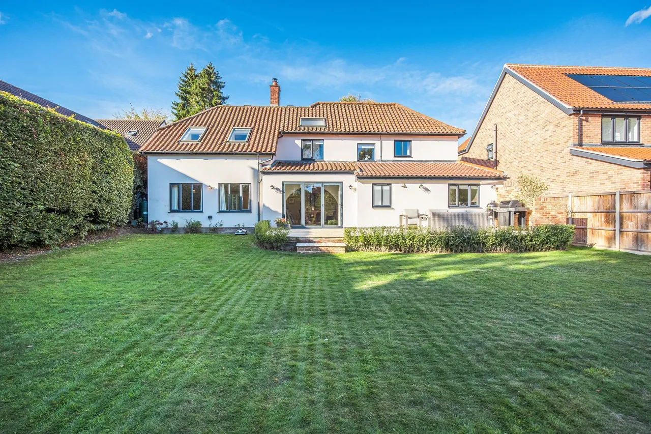Beautifully Renovated and Extended Ho, photo 22