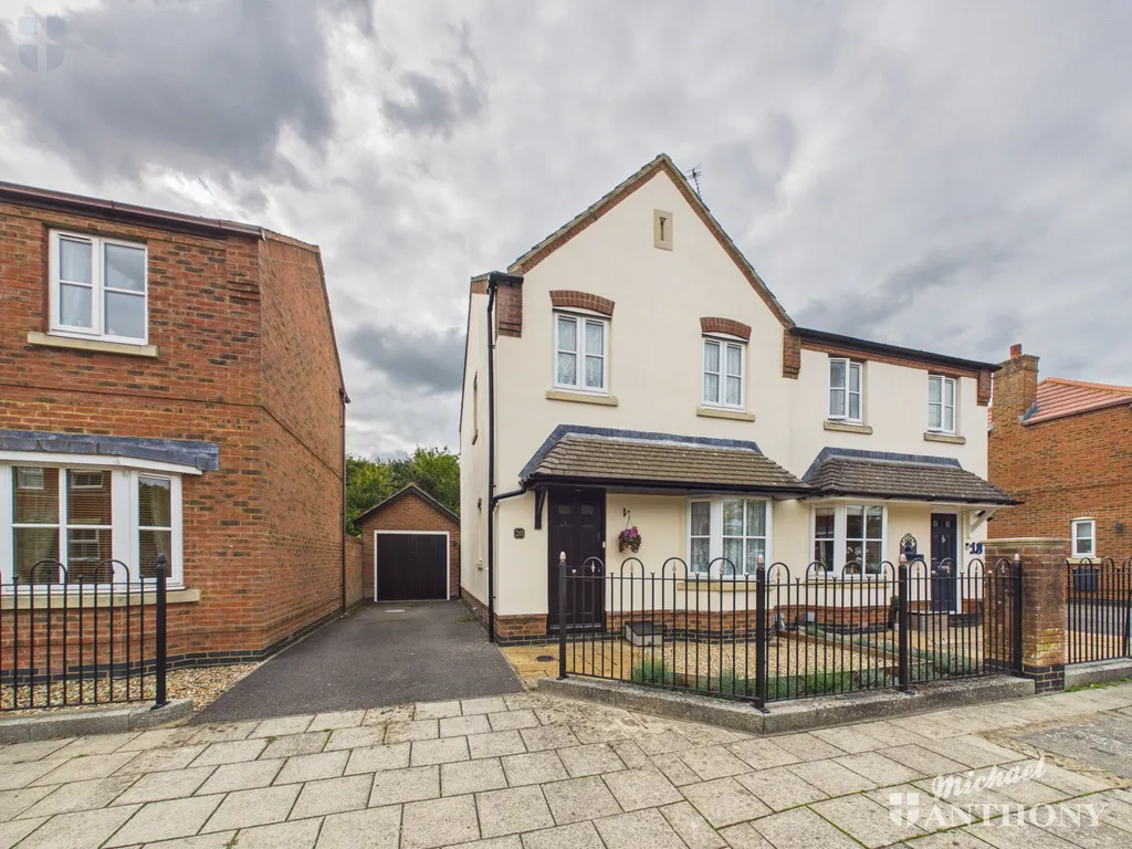 3 bed house for sale, Prestwold Way, Aylesbury, HP19
