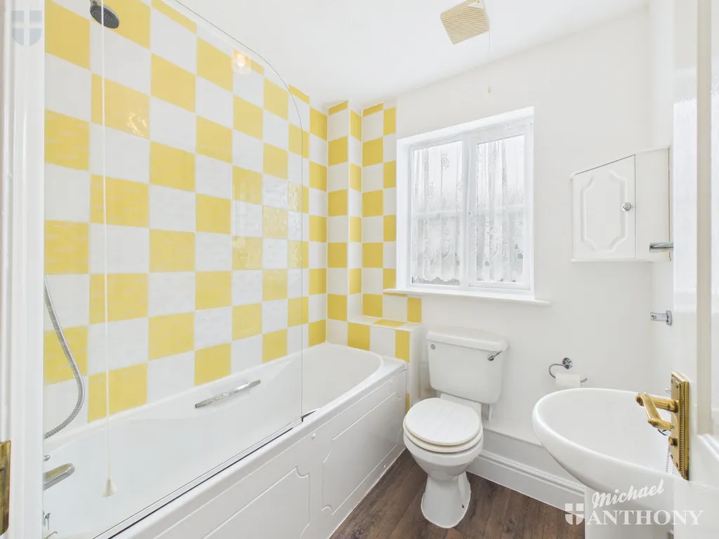 Prestwold Way, Aylesbury, HP19, photo 8