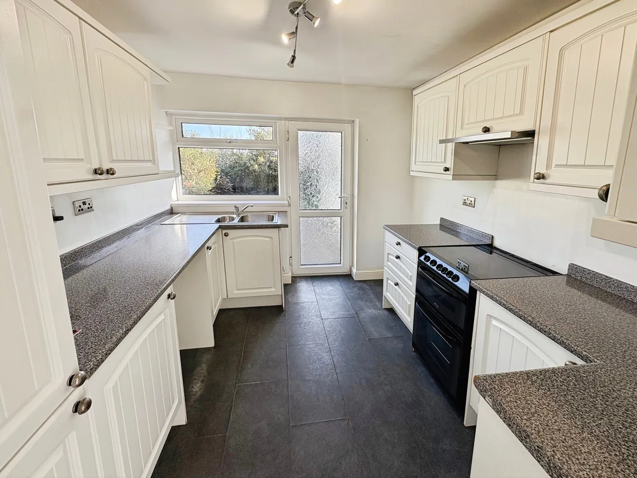 55 Longacre Drive, Nottage, Porthcawl, CF363SB, photo 4