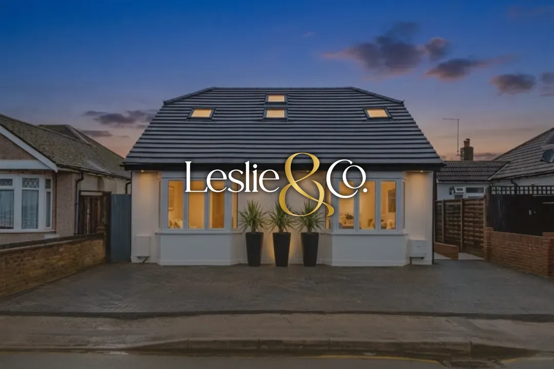 5 bed house for sale, Sunnydene Avenue, Ruislip, HA4