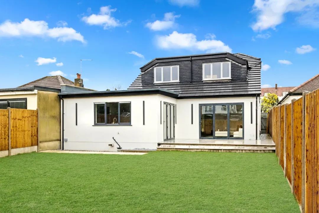 Sunnydene Avenue, Ruislip, HA4, photo 4