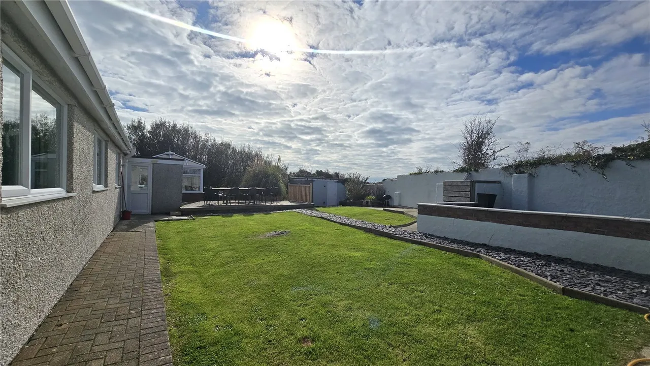 Penrhos, Holyhead, LL65, photo 9