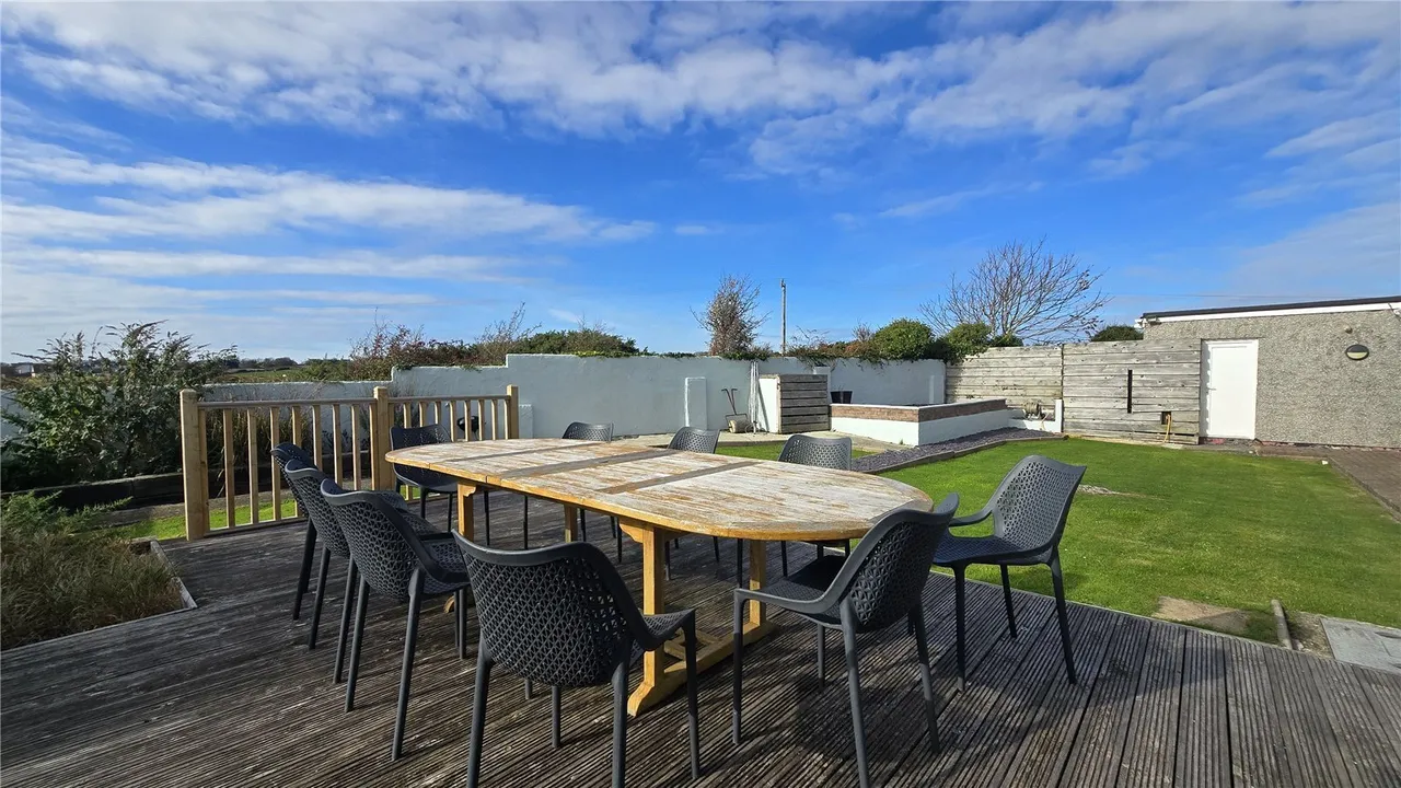 Penrhos, Holyhead, LL65, photo 11