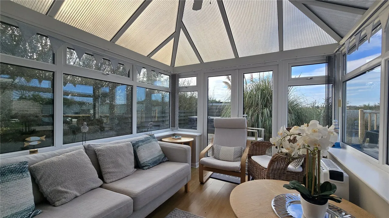 Penrhos, Holyhead, LL65, photo 8
