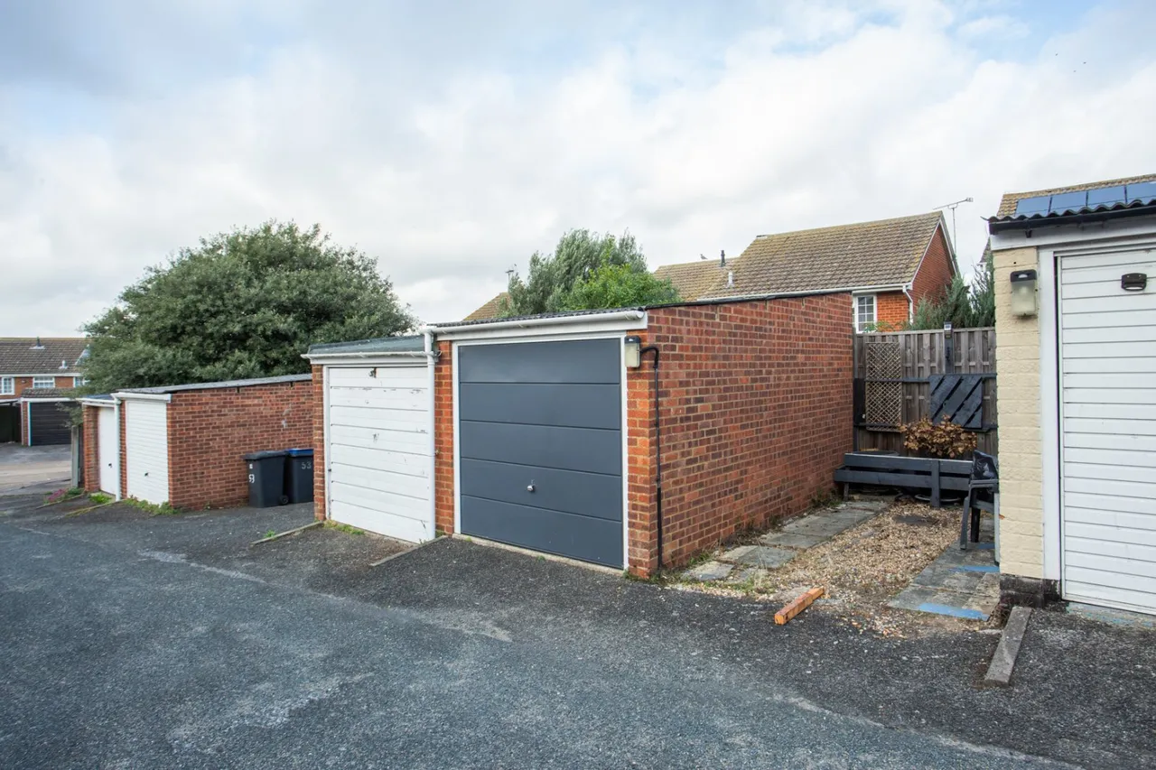 Sandpiper Road, Whitstable, CT5, photo 16