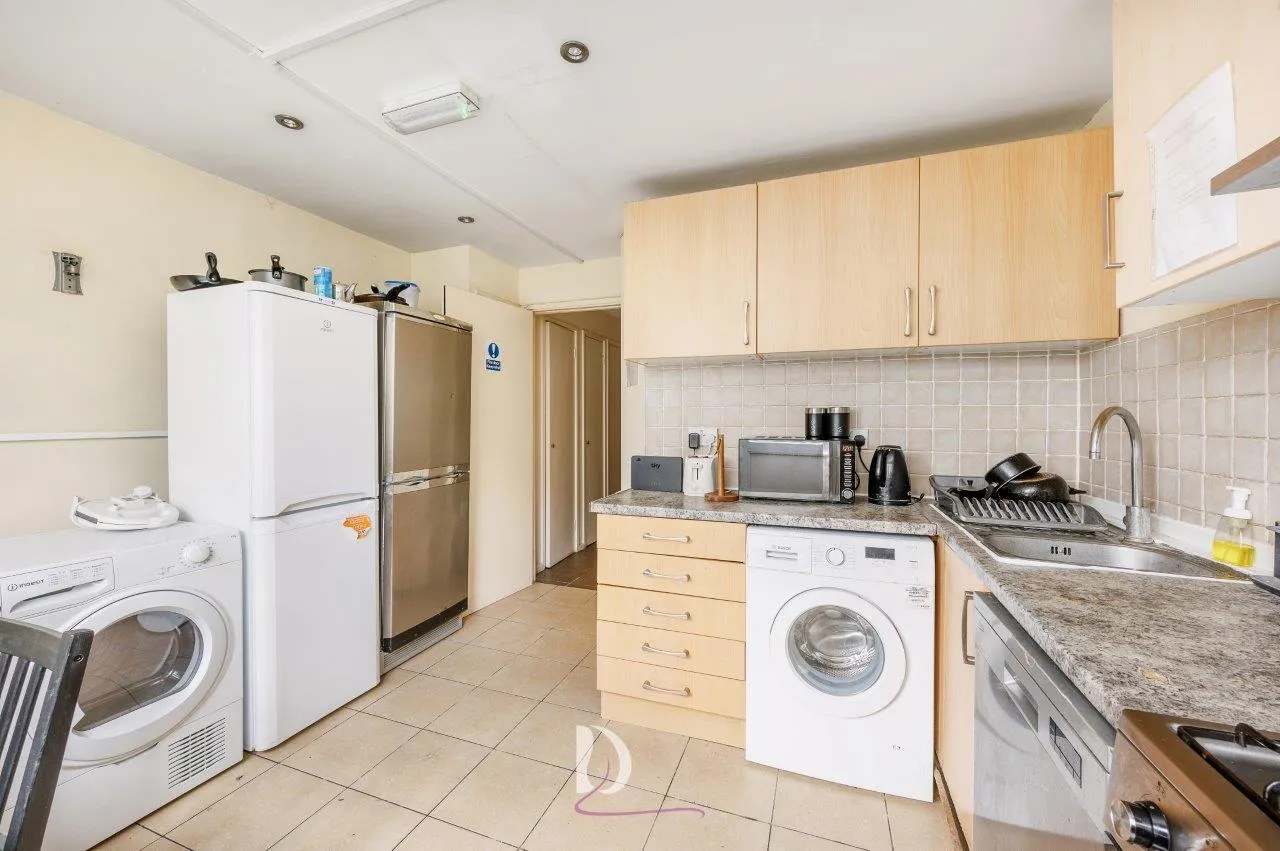 Chippenham Road, Maida Vale, London, W9 2AE, photo 3