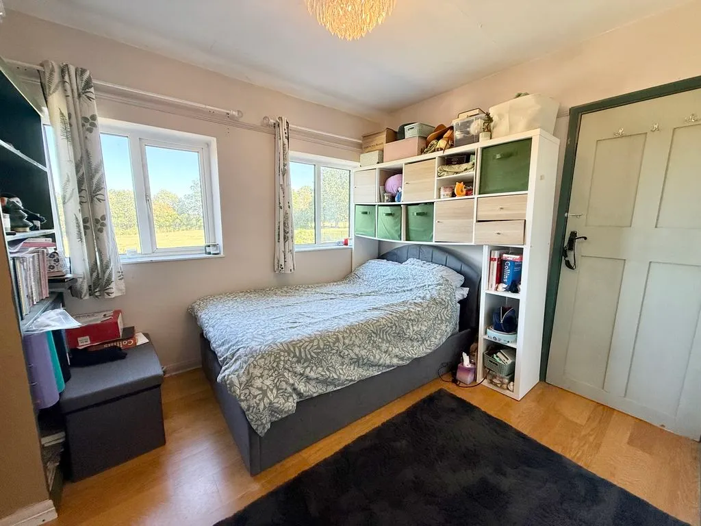 Winslow Road, Wingrave, HP22, photo 11