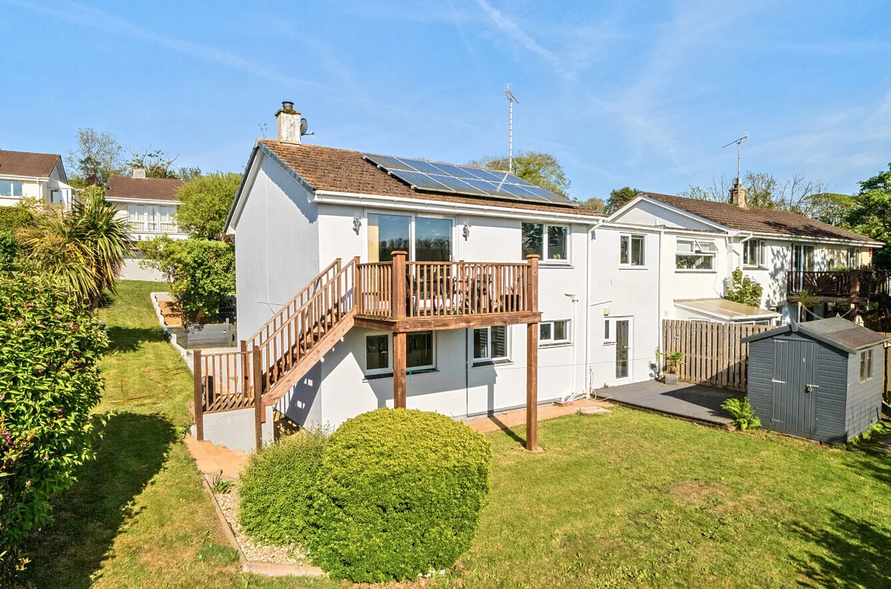 5 bed property for sale — Carwinard Close, Angarrack, Hayle, Cornwall, TR27