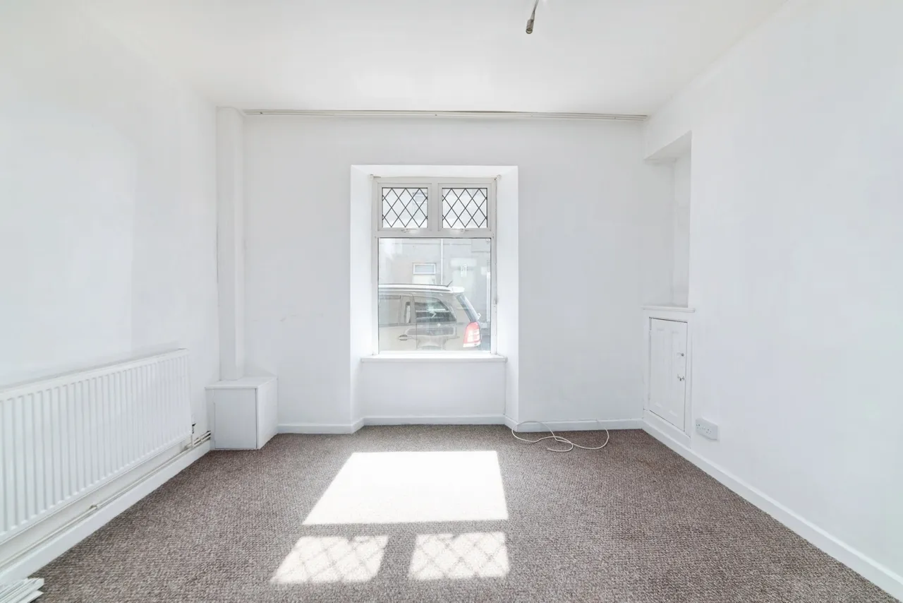 Andrew Street, Llanelli, SA15, photo 4