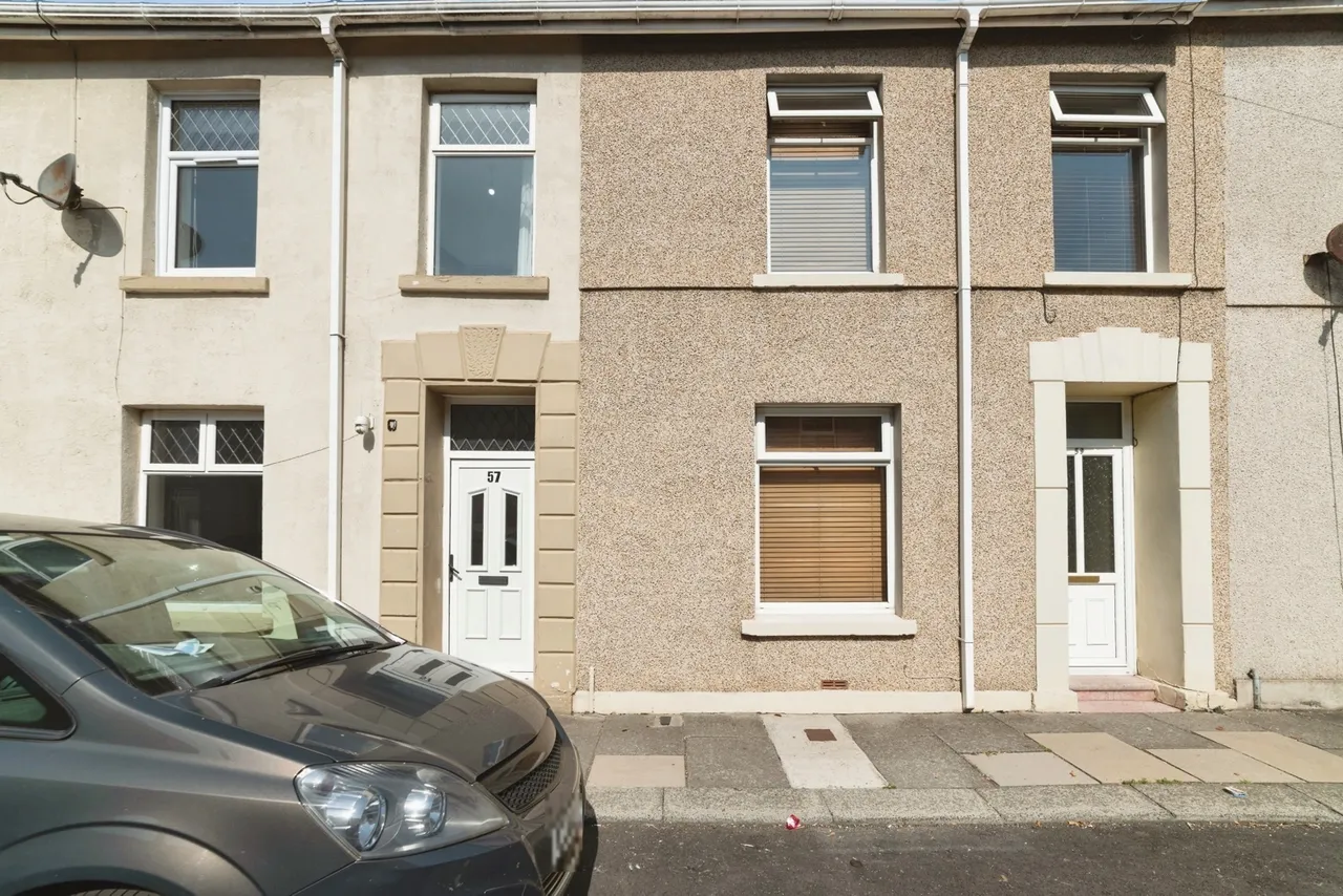 3 bed house for sale, Andrew Street, Llanelli, SA15