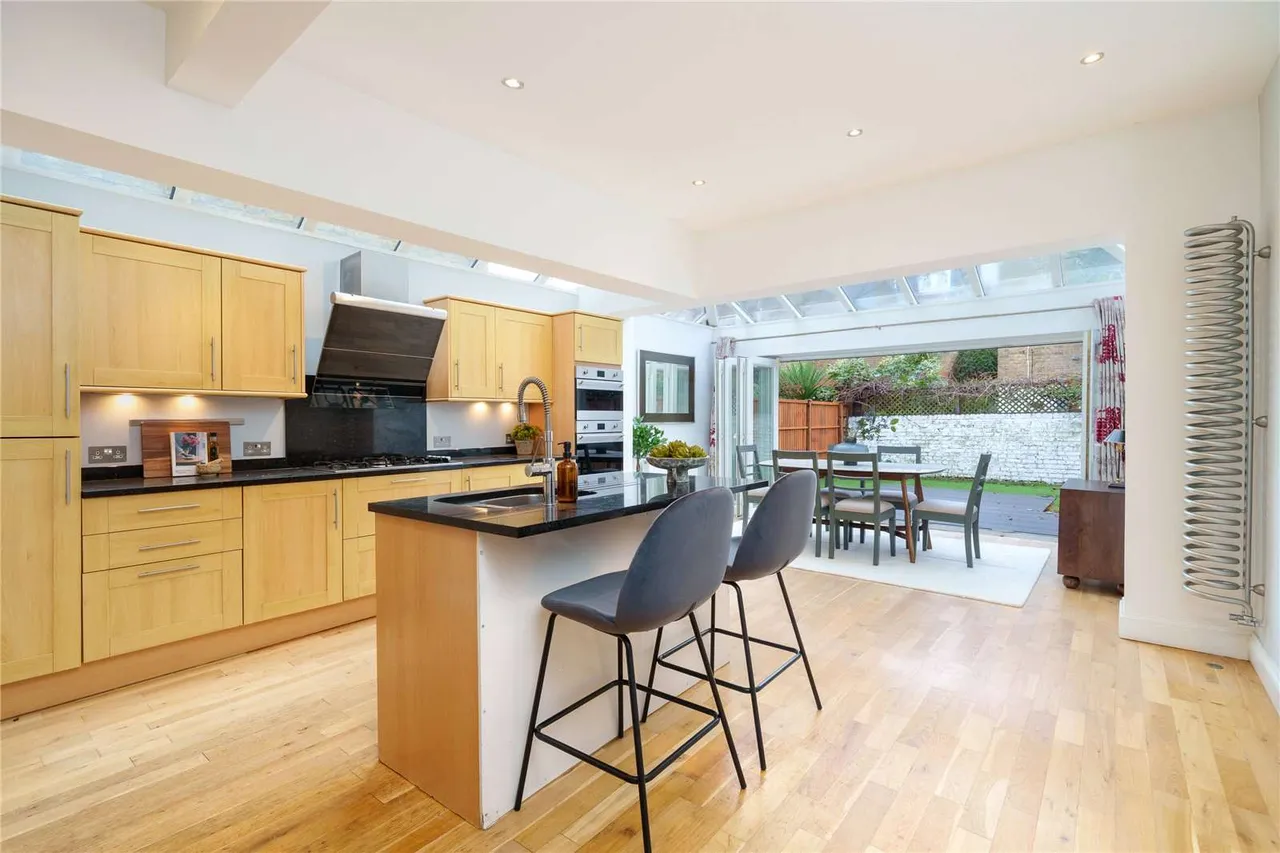 Bangalore Street, Putney, London, SW15 1QF, photo 4