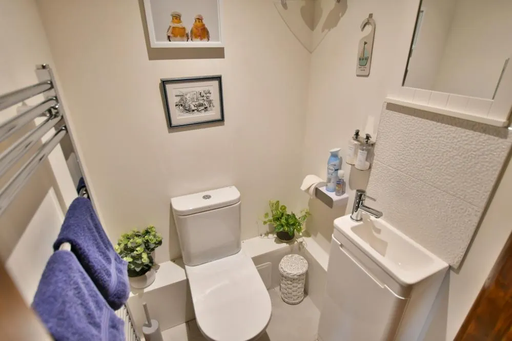 Holt Lane, Holt, BH21, photo 22