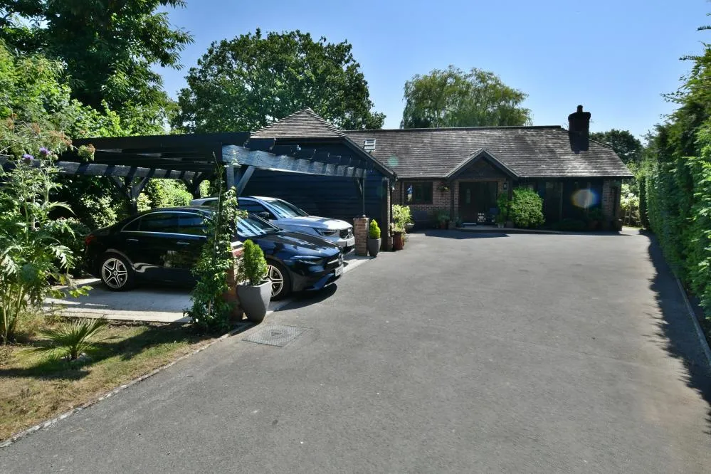 Holt Lane, Holt, BH21, photo 28